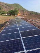 太陽能發電板的重（chóng）量。「詳解」